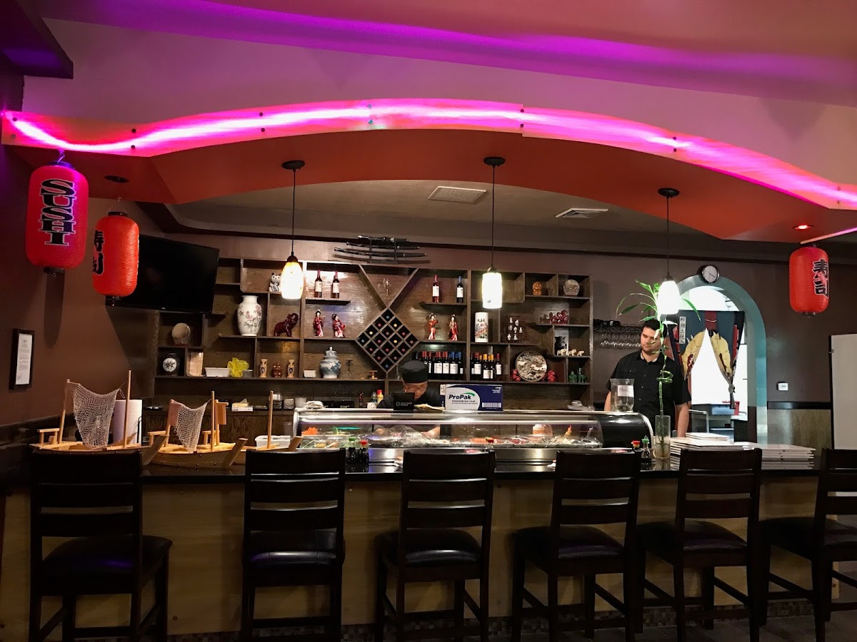 Nagoya Japanese Sushi & Steakhouse